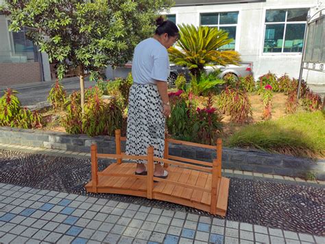 News - New Breakthrough Of Outdoor Garden Decorative Wooden Garden Bridge.