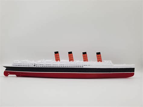 Amazon.com: RMS LUSITANIA Model - Highly Detailed Replica Historically ...