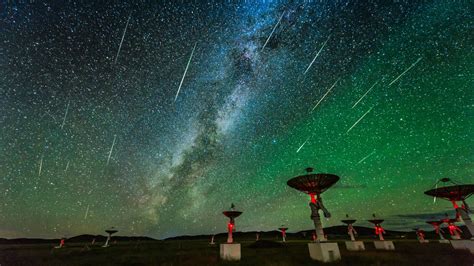 How to photograph the spectacular Perseid meteor shower in August 2021 | Digital Camera World