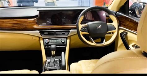 Mahindra XUV700 Interior Explained Is The Mahindra XUV700, 56% OFF