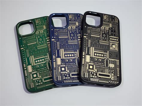 iPhone 13 3D Circuit Design Back Cover – BT Limited Edition Store