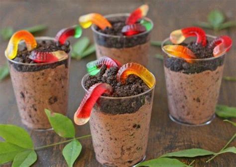 choc. pudding, crushed oreos, gummy worms | Gummy worms recipe, Dirt recipe, Dirt pudding