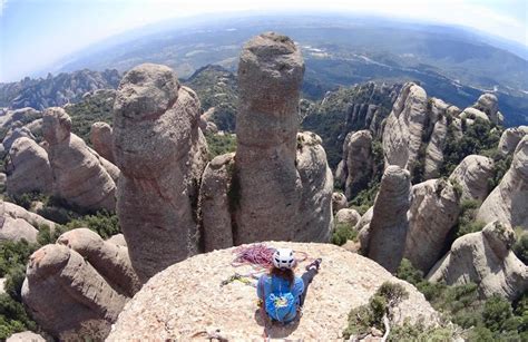 Private rock climbing initiation in Montserrat near Barcelona