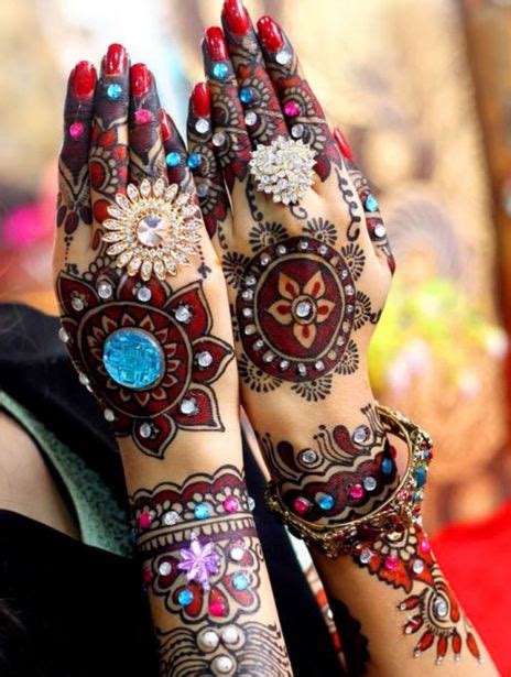 Karva Chauth Mehndi Designs - Unleash Your Creativity