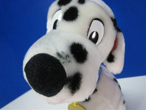 101 Dalmatians Perdita Plush Stuffed Animal Mom Dog Disneyland