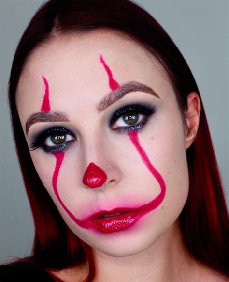 Beginners Makeup It Pennywise Makeup, Halloween Makeup, It ... | Makeup for beginners, Halloween ...