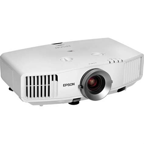 EBG5200 Epson Second Hand Projector, LED, Brightness: 1000-2000 Lumens at Rs 40000/piece in Chennai