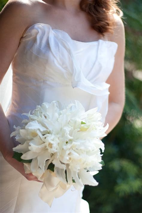 White-Dahlia-Bouquet - Elizabeth Anne Designs: The Wedding Blog