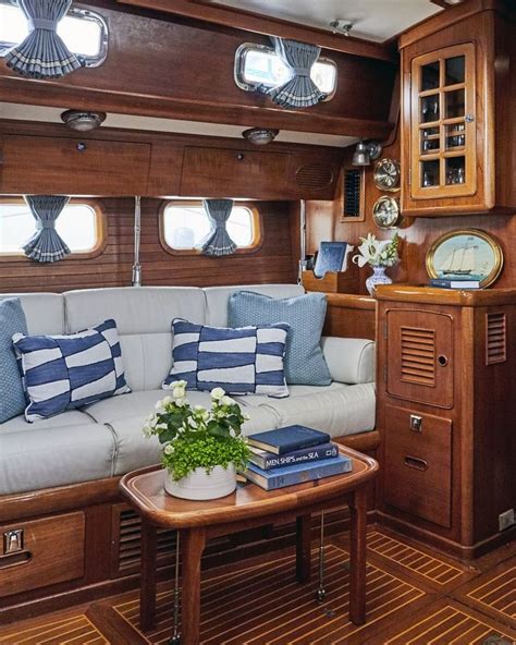 A Yacht's Timeless Design Refresh | Boat interior design, Yacht interior decor, Yacht decor boat ...