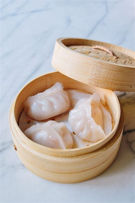 Har Gow (Dim Sum Shrimp Dumplings) | The Woks of Life