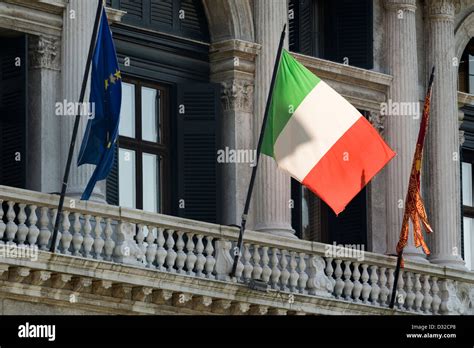 An Italian tricolore flag on a building in Venice, Italy Stock Photo - Alamy