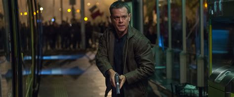 Jason Bourne movie review & film summary (2016) | Roger Ebert