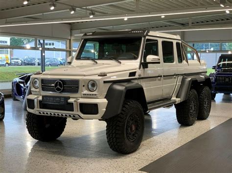 Crush Your Neighbor's Truck In This Mercedes G63 AMG 6x6. This 4-ton ...