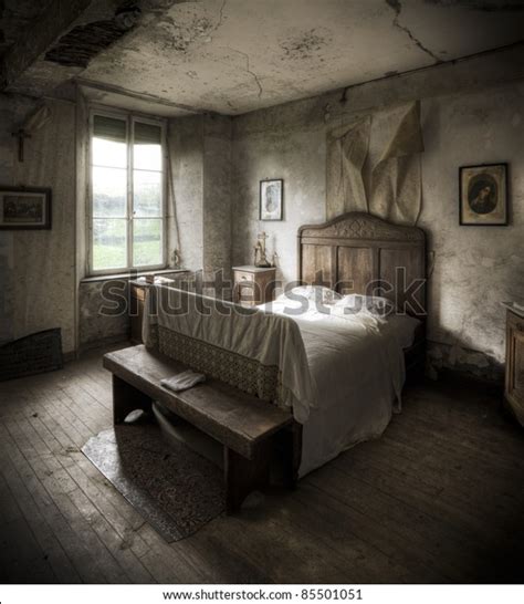 Creepy Bedroom Scenery Cracked Walls Wooden Stock Photo 85501051 | Shutterstock