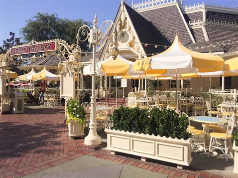 Best Disneyland Outdoor Dining - The Happiest Blog on Earth