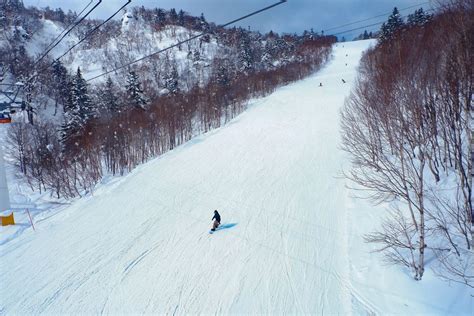 The Top 6 Ski Resorts in Hokkaido