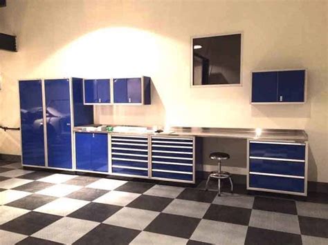 garage-office-aluminum-cabinet-organization-ideas - Moduline