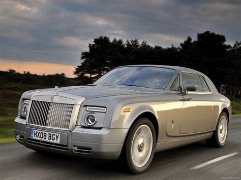 Rolls Royce-Royal Luxury Car HD ~ Taste Wallpapers