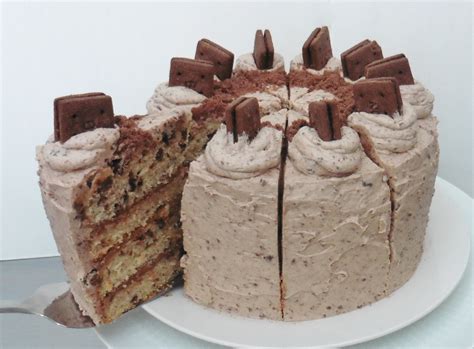 Bourbon Biscuit Cake – DAM Fine Treats