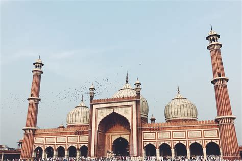 Jama Masjid Delhi: Mughal Architecture at its Best | Veena World