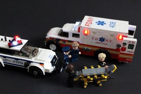 Lego Ambulance - Bilscreen