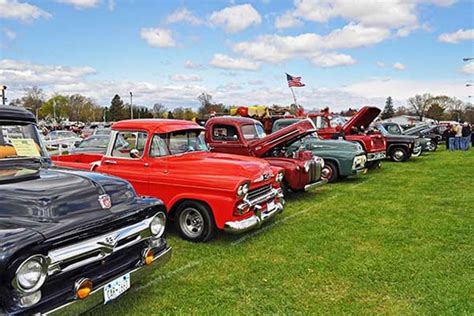 Rhinebeck Antique Car Show swap meet this weekend - Hudson Valley One