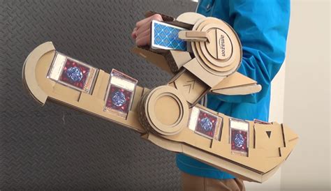 Yu-Gi-Oh! GX Duel Disk Remade In Cardboard - GAMERSKICK