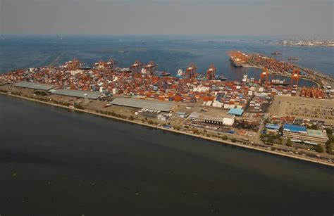 Port of Manila Congestion: Volume, holidays delay cargo at Manila