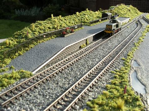 Train and stuff: N gauge model train buildings uk