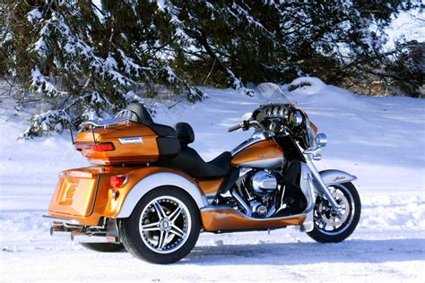 V-Twin News: 2014 Roadsmith Harley-Davidson Rushmore Trikes