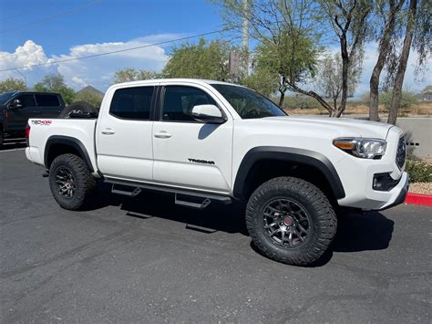 Toyota Tacoma Lift Kit 4 Inch