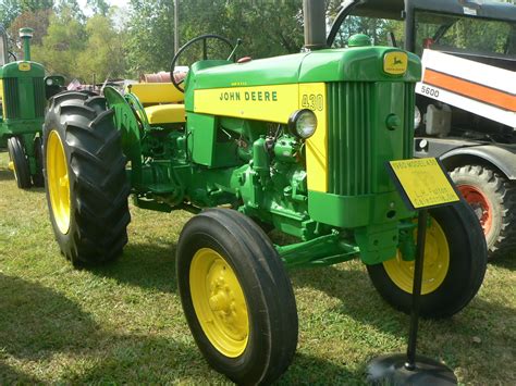 Nicks Antique Farm Tractors | Antique Tractors and Machinery Blog