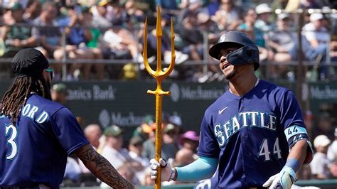 Julio Rodriguez still making history in second Mariners' season | king5.com