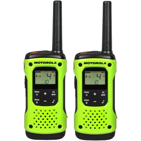 Motorola Talkabout T600 Rechargeable Waterproof 2-Way Radio, Green (2 ...