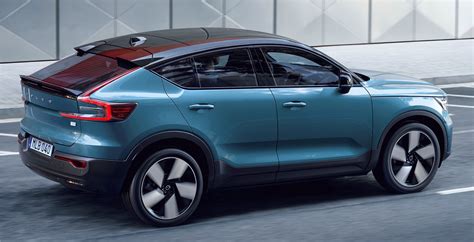 The new Volvo C40 Recharge Pure Electric is available for 57,800 euros. | Electric Hunter