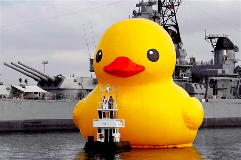 Tall Ships brings grand vessels, giant duck to Delaware waterfront | PhillyVoice