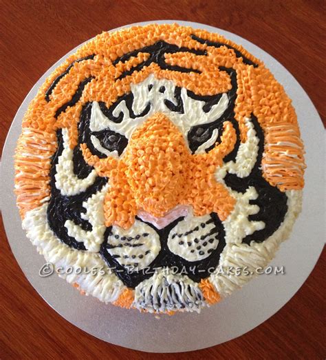 Awesome Bengal Tiger Cake