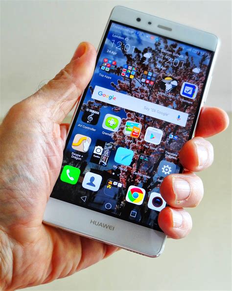 Huawei P9 Phone, Part 1 - Tested Technology