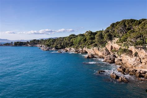 11 Best Beaches in Cannes | Celebrity Cruises