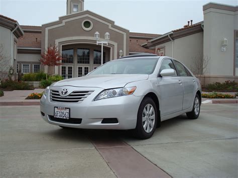 Free Toyota Car Pictures: 2009 Toyota Camry Hybrid