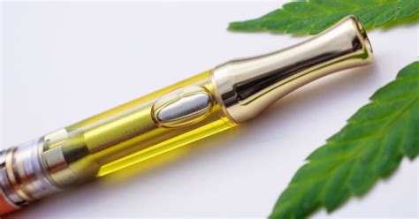 Best Weed Vape Pens For 2021 - UPENDS - Best Wholesale Vape Supplier