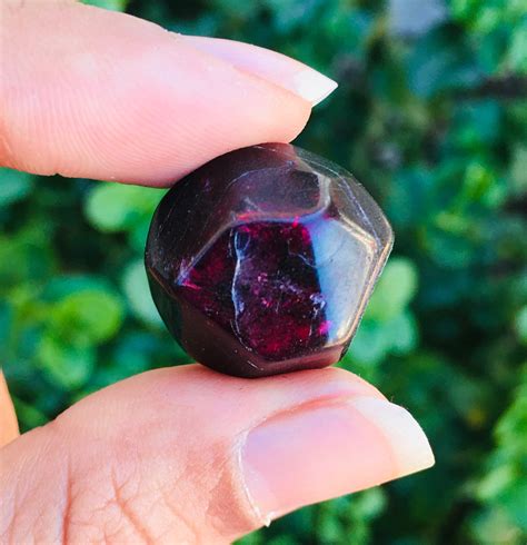 Red Garnet Crystal 1 Tumbled Red Garnet Stone LARGE Red Wine | Etsy