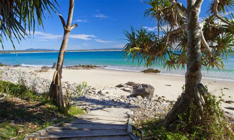 Our First Trip To Noosa National Park In Australia - Vanlifers