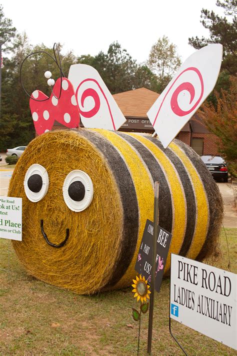 25 Fall Painted Hay Bale Ideas - Southern Made Simple