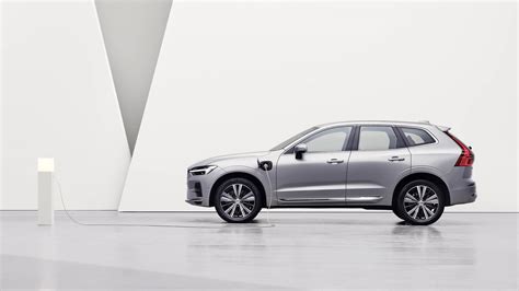 Volvo Cars Lakeridge | Volvo XC60 vs. BMW X3 vs. Audi Q5 : The XC60 Pairs Efficiency, Technology ...