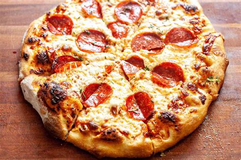 11 Pepperoni Pizza Nutrition Facts - Facts.net