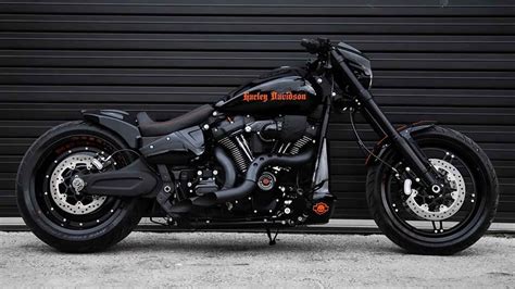 Harley-Davidson Radical FXDR 'WideHorn' by Limitless Customs