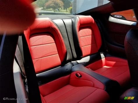 Showstopper Red Interior 2018 Ford Mustang GT Premium Fastback Photo #129037314 | GTCarLot.com