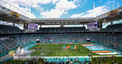 Hard Rock Stadium - Facts, figures, pictures and more of the Miami ...