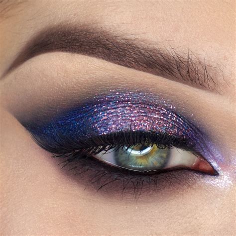 A Collection of 40 Best Glitter Makeup Tutorials and Ideas 2024 - Pretty Designs